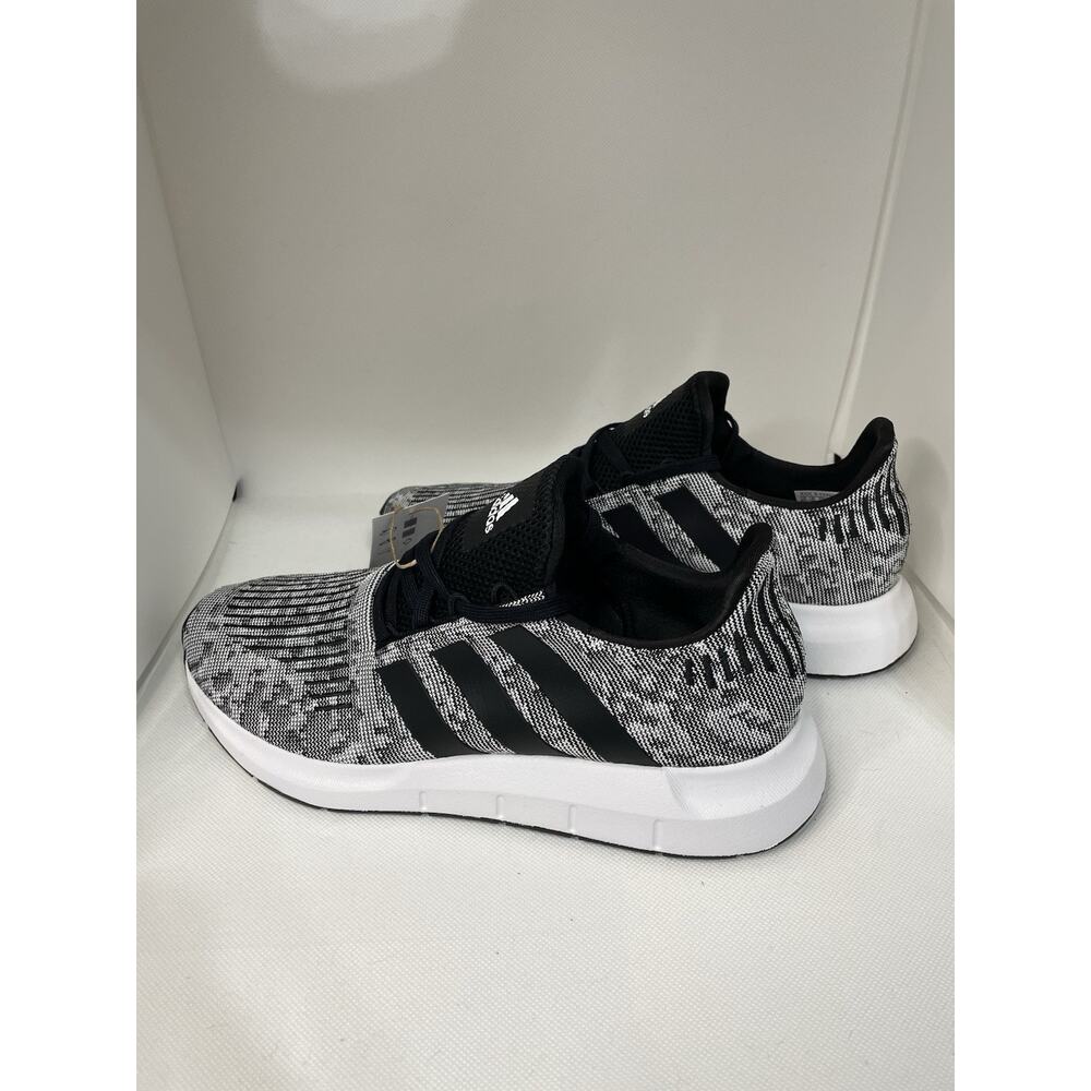 BNWT Adidas Swift Run 1.0 Black White - Mens 8.5 - Picture 8 of 9